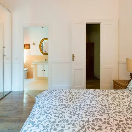 ヴィラ Ortensia ラーリオ